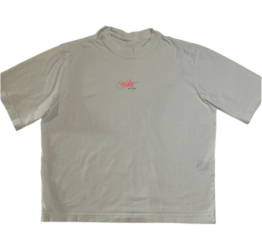 The NIKE Tee women’s size XS